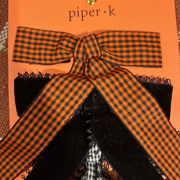 Fall 🍁 Bow Barrettes - Picture 2 of 6